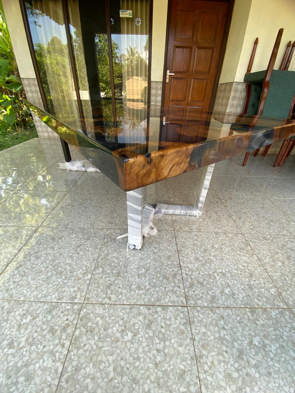 Artisan handcrafted teakwood dining furniture with resin accents – Heavenly Home Furniture Bali