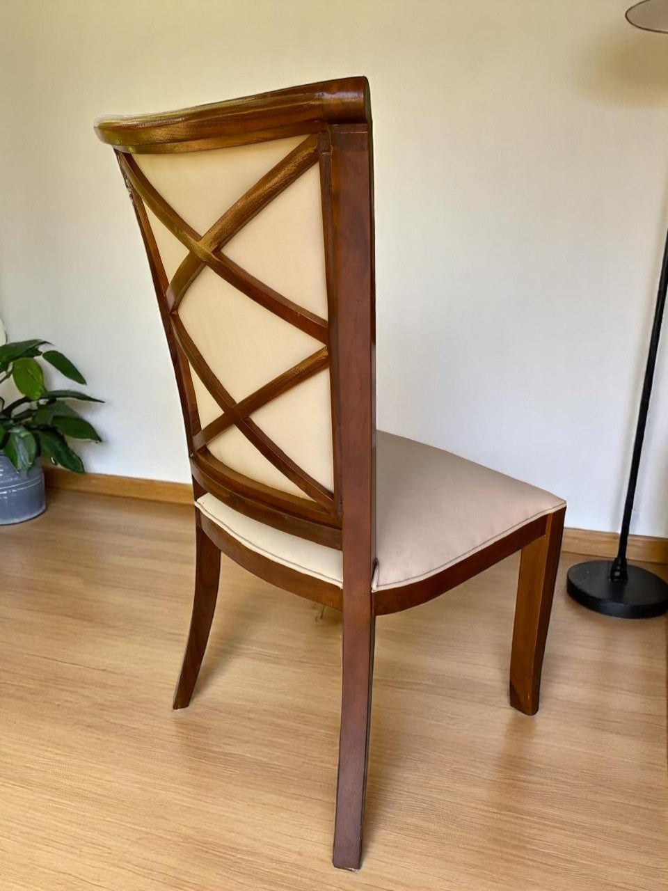 Javanese Agoya teakwood dining chair with cream upholstery – Heavenly Home Furniture